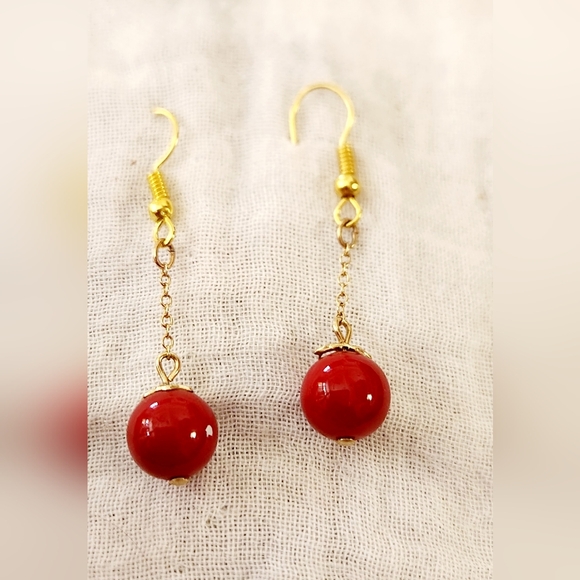 Bright Cherry Red Large Ball Dangle Pierced Earrings.Like New. - Picture 2 of 3